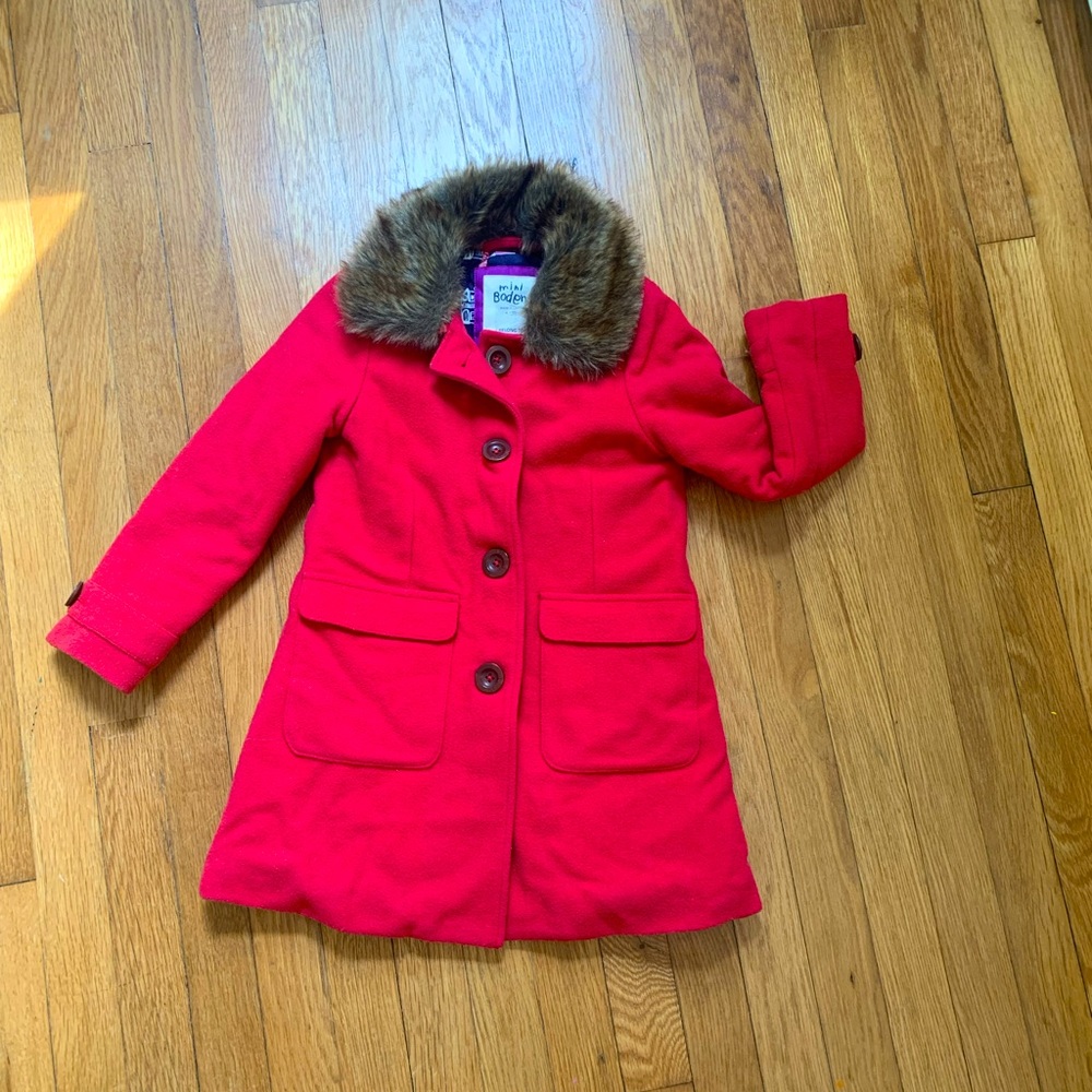 Mini Boden red winter coat fur collar size 4-5